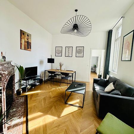 אמיינס Spacieux Appt Haussmannien Parking Prive מראה חיצוני תמונה