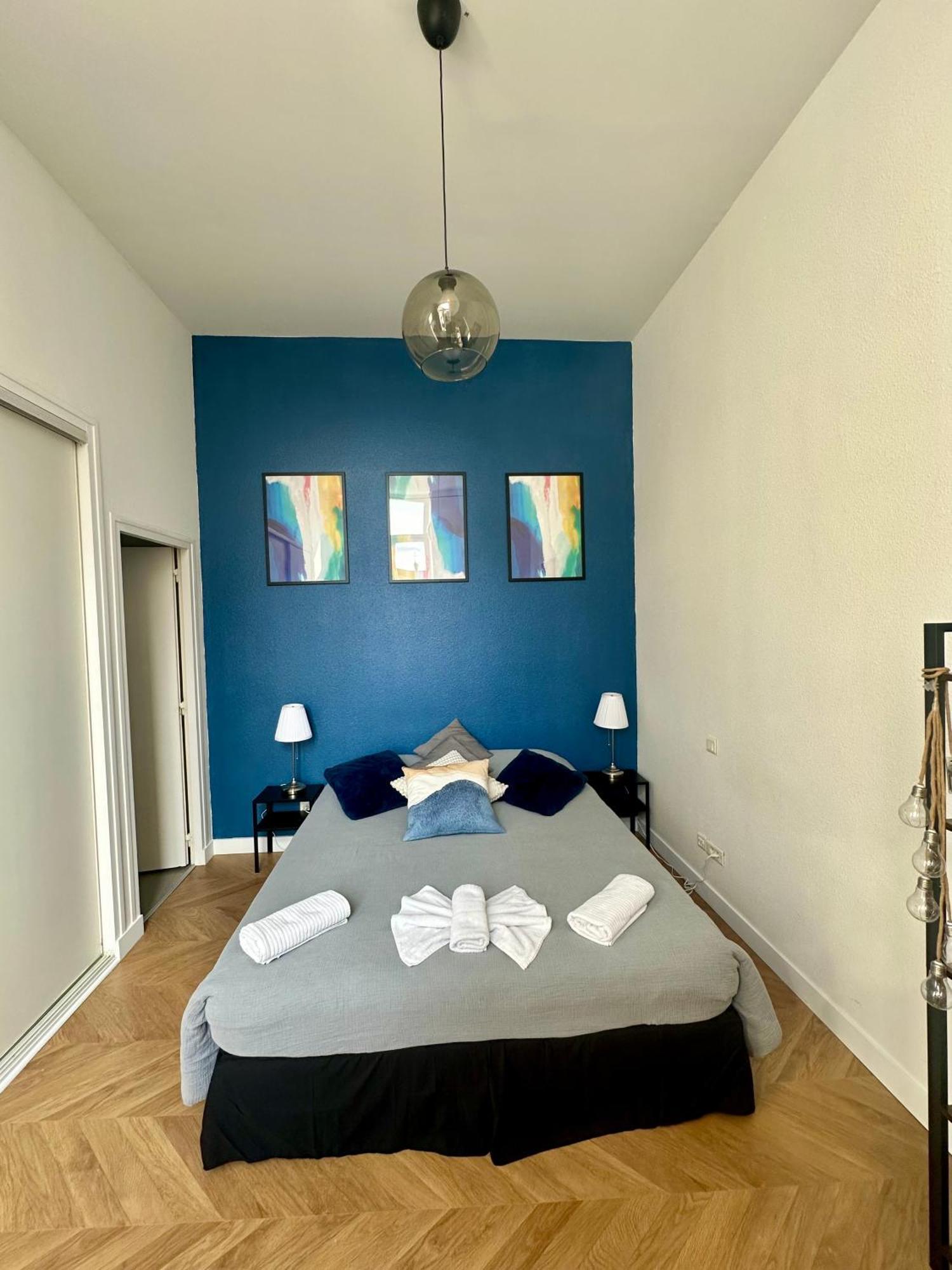 אמיינס Spacieux Appt Haussmannien Parking Prive מראה חיצוני תמונה